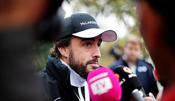 Alonso teď lituje hlášku o motoru GP2