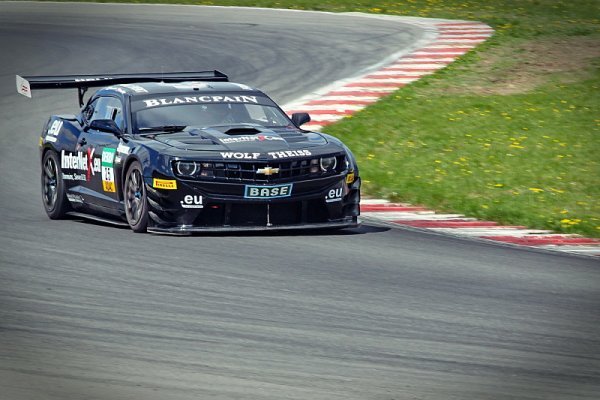 Enge má za sebou rozpačitý úvod sezóny v ADAC GT Masters