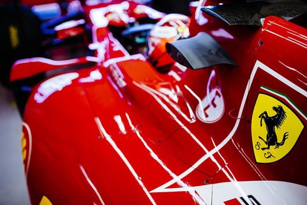 Vůz Ferrari prošel nárazovými testy