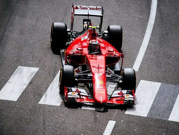 Podle Räikkönena měl být Ricciardo penalizován
