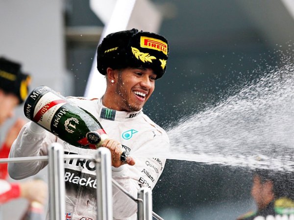 Hamilton: Lauda mi moc nefandil