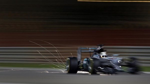 Hamilton opět zvítězil! Na druhém místě Räikkönen