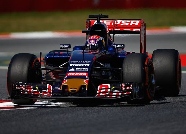 Verstappen by s motorem Mercedesu útočil na třetí místo Verstappen by s motorem Mercedesu útočil na třetí místo