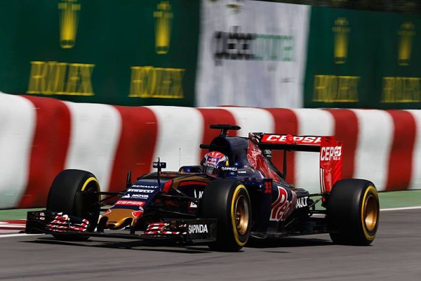 Verstappen: S Ferrari budeme o vteřinu rychlejší