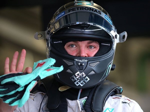 Pole position patří Rosbergovi!