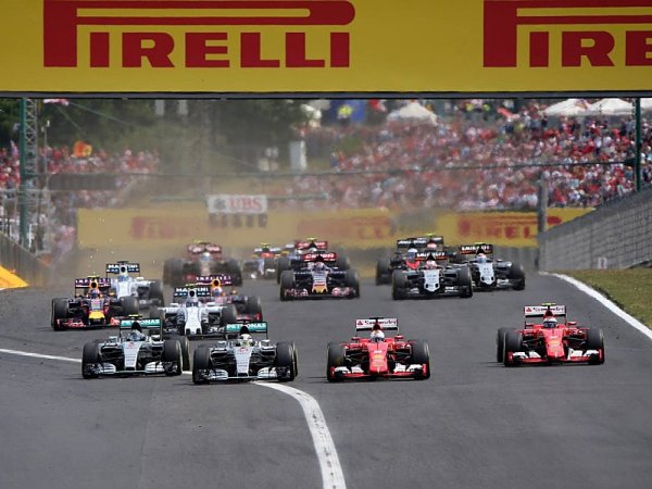 Ecclestoneův tip na nejvážnějšího soupeře Mercedesu Ecclestoneův tip na nejvážnějšího soupeře Mercedesu