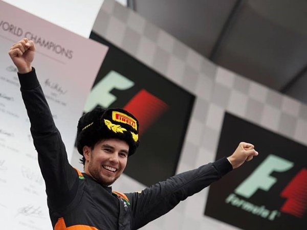 Force India pokračuje v boji o Péreze