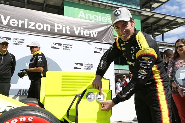 Lídr šampionátu Pagenaud si vyjel pátou letošní pole Lídr šampionátu Pagenaud si vyjel pátou letošní pole