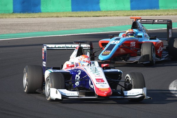 Parry s Albonem vítězi závodů GP3 v Maďarsku