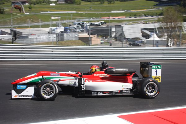 Lance Stroll - pamatujme si tohle jméno! Lance Stroll - pamatujme si tohle jméno!