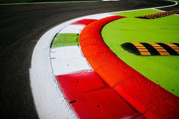 Monza má smlouvu Monza má smlouvu