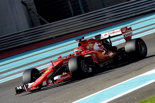 Ferrari bude testovat mokré pneumatiky Ferrari bude testovat mokré pneumatiky