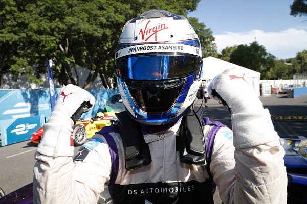 V Buenos Aires zvítězil Bird, Buemi předved parádní jízdu z chvostu pole V Buenos Aires zvítězil Bird, Buemi předved parádní jízdu z chvostu pole