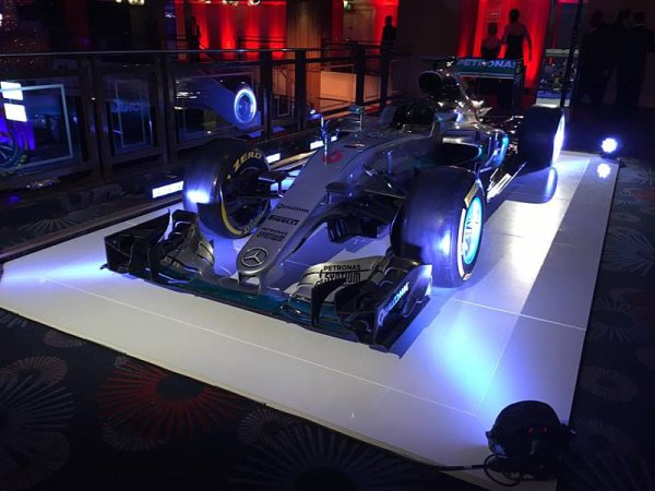 Cenám Autosportu dominoval Mercedes Cenám Autosportu dominoval Mercedes