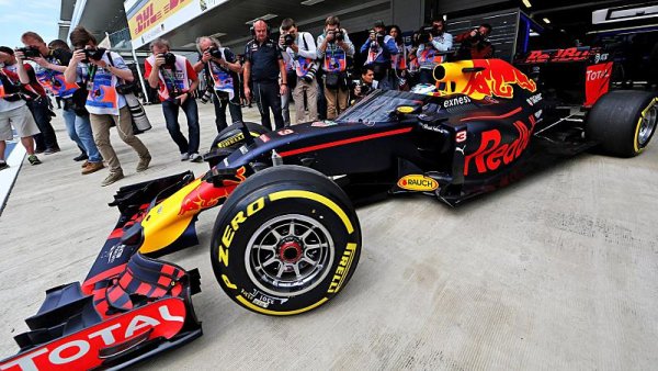 Red Bull zastavil vývoj aeroscreenu
