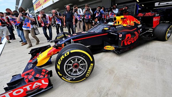 Red Bull zastavil vývoj aeroscreenu Red Bull zastavil vývoj aeroscreenu