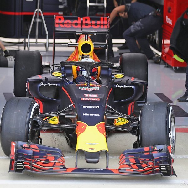 FIA Halo musela zavést, tvrdí Horner FIA Halo musela zavést, tvrdí Horner