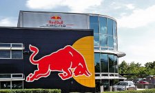 Red Bull kritizuje frustrovaného jezdce Ferrari