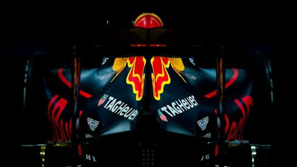  TAG Heuer zůstává s Red Bullem