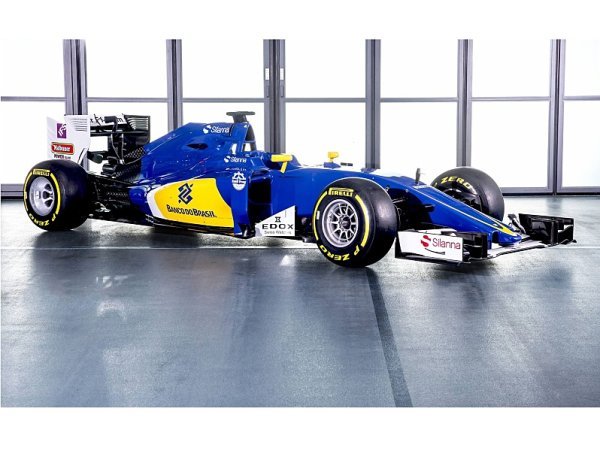 Sauber nemá z čeho vyplatit zaměstnance