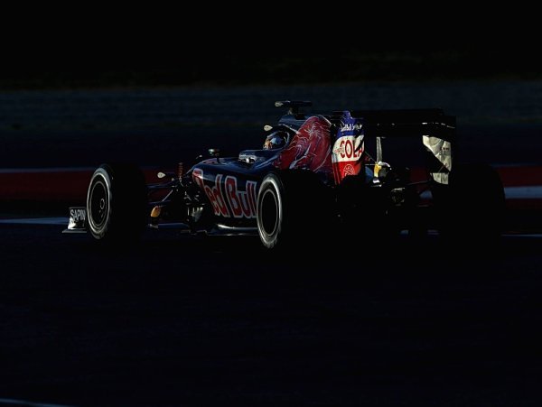 Toro Rosso při designování vozu jenom hádalo Toro Rosso při designování vozu jenom hádalo