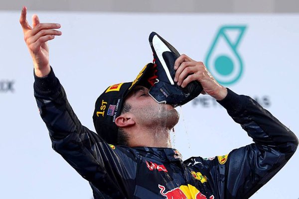 Ricciardo věnoval vítězství Bianchimu