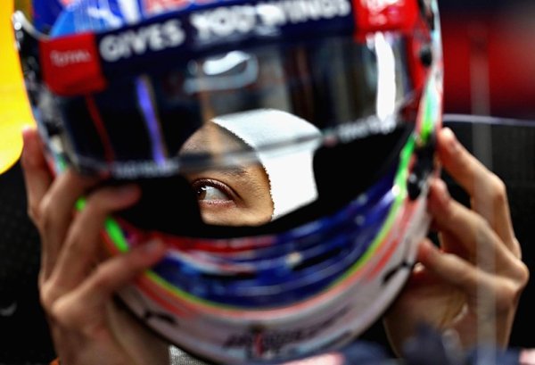 Ricciardo: Vettel i Hamilton by si zasloužili penalizace