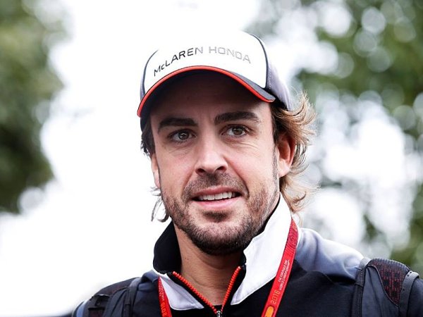 Fernando Alonso dostal předběžné povolení