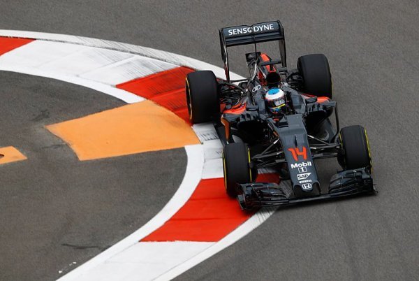 McLaren podpoří rozpočtový strop McLaren podpoří rozpočtový strop