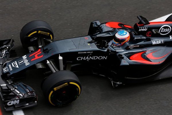 Alonso: McLaren nemá být na co pyšný