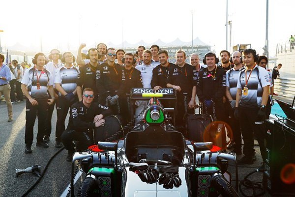 Jenson Button o odstoupení ze závodu: Nevadí! Jenson Button o odstoupení ze závodu: Nevadí!