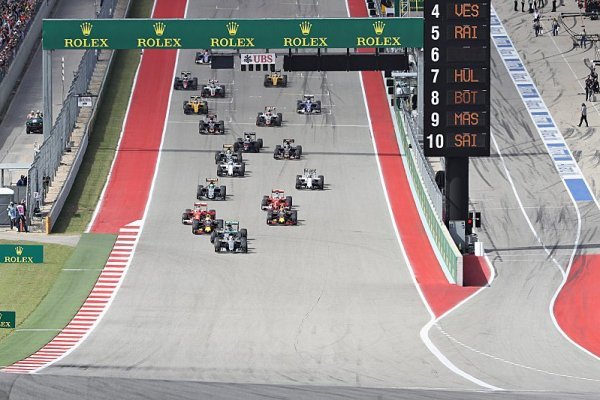 Ricciardo chtěl bojovat o druhé místo Ricciardo chtěl bojovat o druhé místo