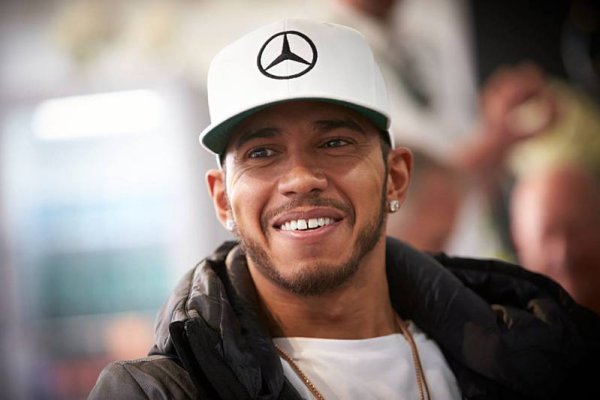 Lewis Hamilton ovládl kvalifikaci