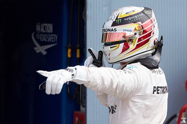 Hamilton: Městské okruhy jsou budoucností F1