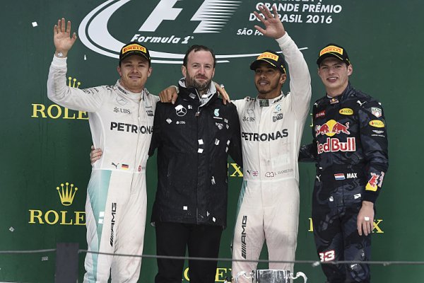 Velká cena Brazílie pohledem Pirelli Velká cena Brazílie pohledem Pirelli