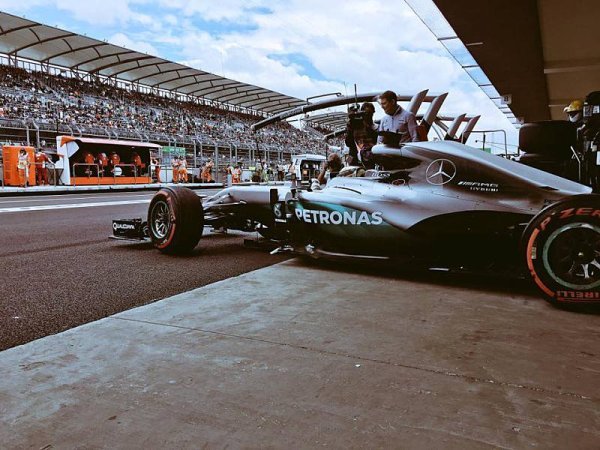 Hamilton se Ferrari neobává Hamilton se Ferrari neobává