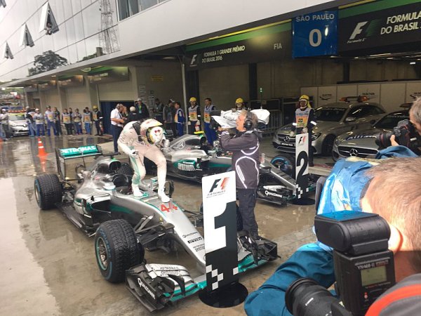 Hamilton: Nejjednodušší závod za posledních 10 let Hamilton: Nejjednodušší závod za posledních 10 let