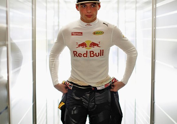 Verstappen bude závodit i s jezdci Mercedesu Verstappen bude závodit i s jezdci Mercedesu