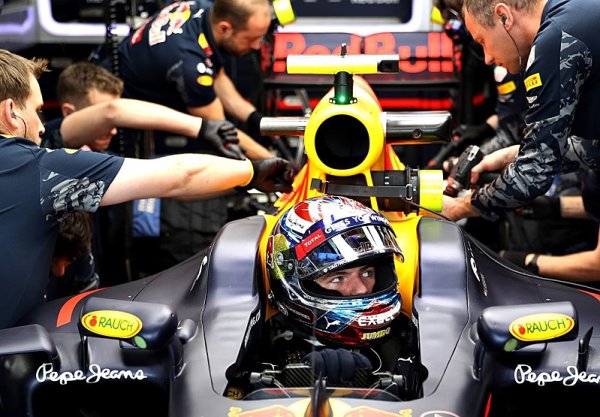  Verstappen: Red Bull je nejblíže k Mercedesu
