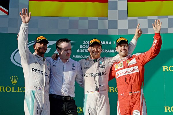 Rosberg nevyloučil přestup do Ferrari