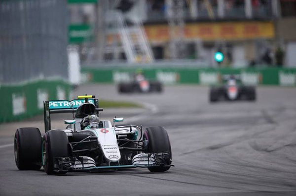 Rosberg byl na Hamiltona pořádně naštvaný Rosberg byl na Hamiltona pořádně naštvaný