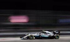 Rosberg vyhrál závod, opět vede šampionát!