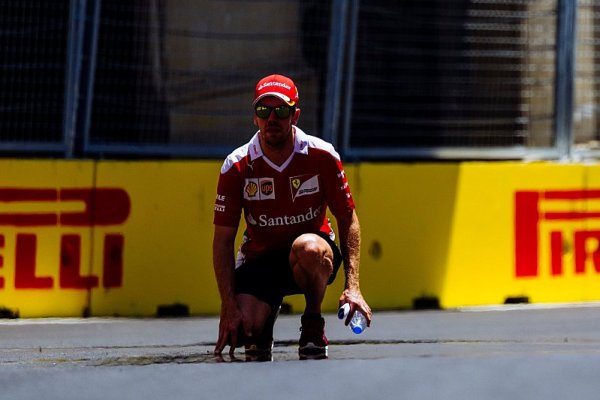 Složitý den pro Ferrari Složitý den pro Ferrari