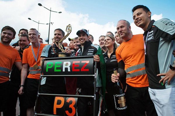 Extrémně šťastný Pérez chválí strategii Extrémně šťastný Pérez chválí strategii
