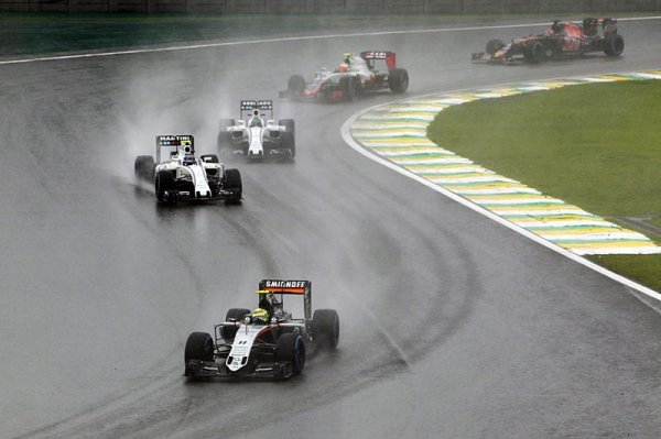 Po Brazílii chce Ecclestone dva kratší závody