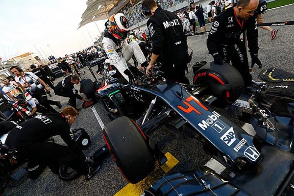 Vandoorne předvedl svůj potenciál Vandoorne předvedl svůj potenciál