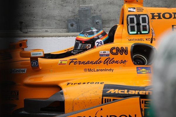 Alonsa bychom v IndyCar uvítali, uvedla Honda