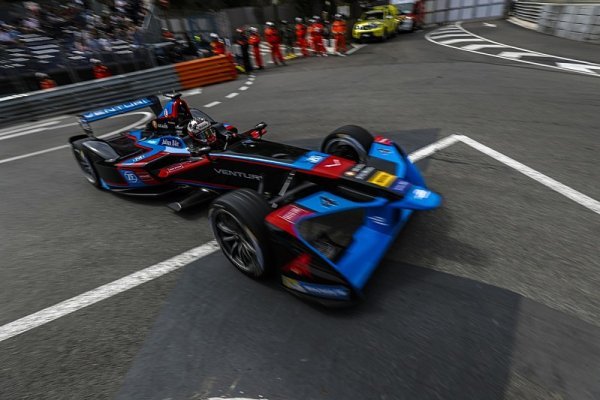 Guttierez se rozloučil s Formulí E Guttierez se rozloučil s Formulí E