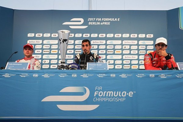 Formule E: Buemi nebo Di Grassi? Formule E: Buemi nebo Di Grassi?
