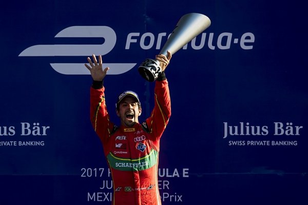 Di Grassi ještě nevzdává boj o titul Di Grassi ještě nevzdává boj o titul